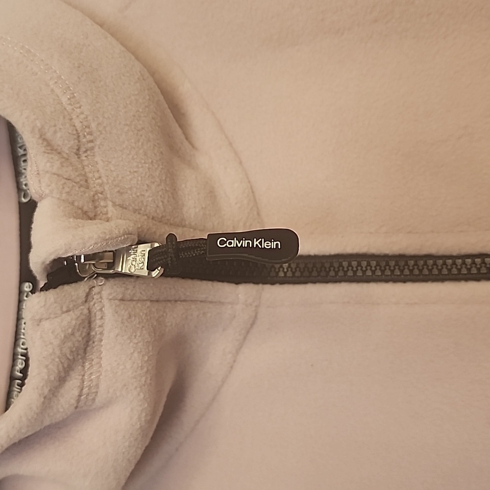 Calvin Klein Women's Soft Pink Hooded Ski Jacket. - Picture 4 of 12